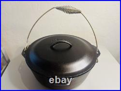 Lodge Cast Iron DUTCH OVEN #12 withSelf- Basting Lid USA LARGE 10 Quart