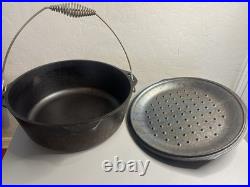 Lodge Cast Iron DUTCH OVEN #12 withSelf- Basting Lid USA LARGE 10 Quart