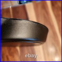 Lodge Cast Iron Skillet #10, 3-Notch, Heat Ring, MM 0 & D, 11-7/8 Dia