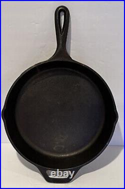 Lodge Cast Iron Skillet Great Smoky Mountains 2021 Edition Spouts And Handle 10