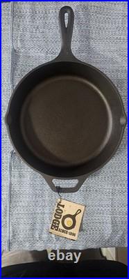 Lodge Cast Iron Skillet United We Stand