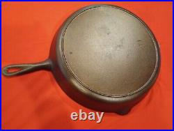 Lodge Early#14 3 notch with An F MM. Really nice pan. Vintage Cast Iron Skillet