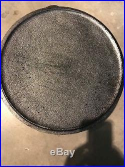 Lodge huge 16 Camp cast Iron Dutch Oven Discontinued model