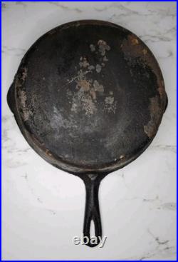 Lot of 9 Vintage Cast Iron Skillets & Griddle Pans Unmarked & Nexgrill Resto