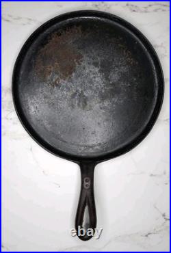 Lot of 9 Vintage Cast Iron Skillets & Griddle Pans Unmarked & Nexgrill Resto