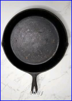 Lot of 9 Vintage Cast Iron Skillets & Griddle Pans Unmarked & Nexgrill Resto
