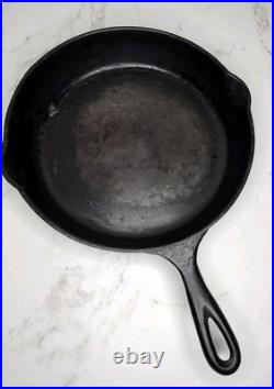 Lot of 9 Vintage Cast Iron Skillets & Griddle Pans Unmarked & Nexgrill Resto