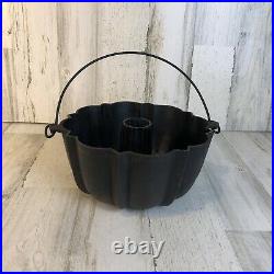 Made By GRISWOLD Frank W. Hay Cast Iron Bundt Cake Pan Mold With Bail Handle