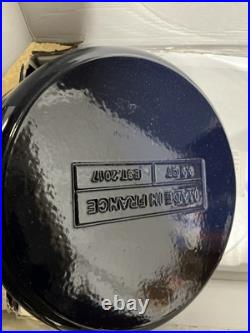 Made. In CookWare Dutch Oven 5.5 Qt Blue Enameled Cast Iron -Open Box/ Box Damage