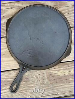 Marion Cast Iron #9 Skillet