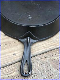 Marion Cast Iron #9 Skillet