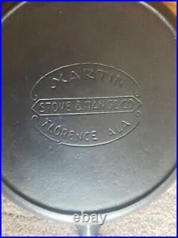 Martin Stove & Range Co #8 Hamburger Logo Cast Iron Skillet withHeat Ring