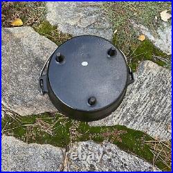 NEW Cast Iron Camp Dutch Oven Lewis & Clark Corps Of Discovery 5 Qt Camp Chef