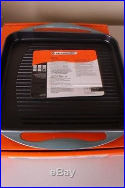 NIB Le Creuset Signature Cast-Iron Reservoir Grill ocean blue