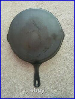 NICE Vintage Wagner Hammered #8 Cast Iron Skillet Fully Restored