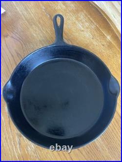 National #8 Star Wagner Cast Iron Skillet With Heat Ring Flat
