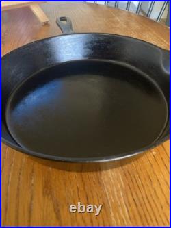 National #8 Star Wagner Cast Iron Skillet With Heat Ring Flat