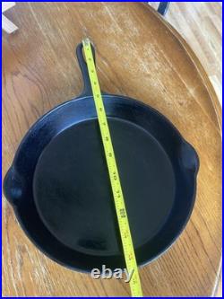 National #8 Star Wagner Cast Iron Skillet With Heat Ring Flat