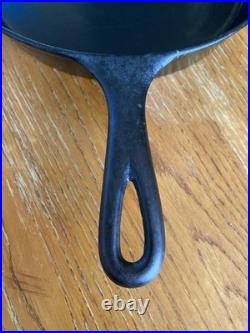 National #8 Star Wagner Cast Iron Skillet With Heat Ring Flat