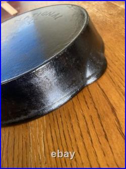 National #8 Star Wagner Cast Iron Skillet With Heat Ring Flat