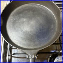National Cast Iron Skillet #9 Restored Sits Flat