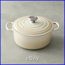 New Le CREUSET Dutch Oven 7.25 QT-7 1/4 RARE COLOR Meringue NUM 28 Retail $385