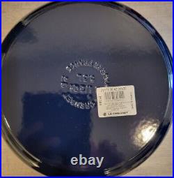 New Le Creuset Enameled Cast Iron Round Dutch Oven, AGAVE, 26, 5.5 Qt