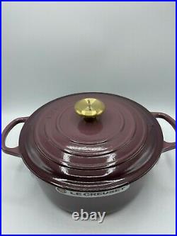 New Le Creuset Signature 5.5-Qt. Round Dutch Oven Fig NIB