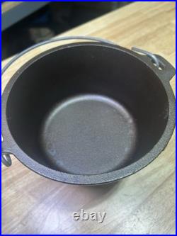 New Old Stock Lodge #6 Camp Oven HTF Discontinued NOS