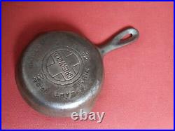 Nice Griswold No. 2 Cast Iron Skillet Pan 703 great condition