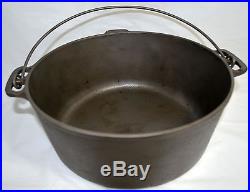 Old Cast Iron Dutch Oven Pot Favorite Piqua Ware with Lid 10 1/8 x 4 1/8 Tall