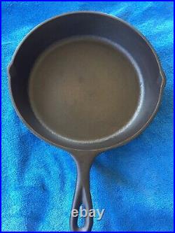 Original Lodge Wildlife Series Cast Iron Number 8 Skillet, Buck Heat Ring, HTF