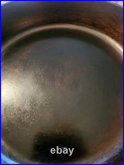 Polished 10 Inch Lodge Cast Iron Skillet
