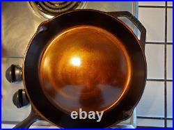 Polished lodge cast iron pan