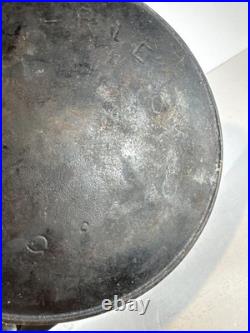 Pre Griswold Erie #9 Second Series Cast Iron Skillet