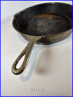 Pre Griswold Erie #9 Second Series Cast Iron Skillet