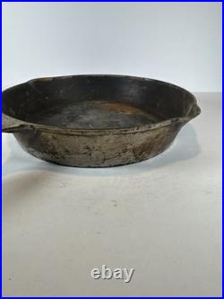 Pre Griswold Erie #9 Second Series Cast Iron Skillet
