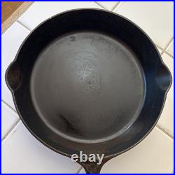 Pre Griswold Erie Series #9 Cast Iron Skillet Sits Flat Nice