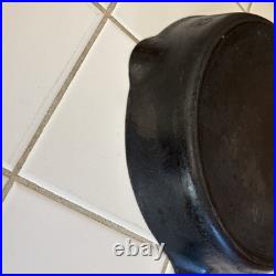 Pre Griswold Erie Series #9 Cast Iron Skillet Sits Flat Nice
