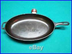 Price Reduced! Beautiful and Hard To Find Griswold No. 15 Oval Skillet Fish Pan