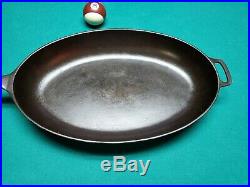 Price Reduced! Beautiful and Hard To Find Griswold No. 15 Oval Skillet Fish Pan