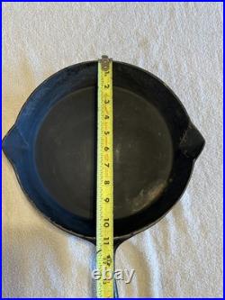 Primitive 1800's Rare WOOD BISHOP & CO. Cast Iron Skillet #8 Thin Wall Gate Mark