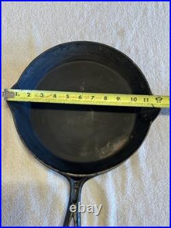 Primitive 1800's Rare WOOD BISHOP & CO. Cast Iron Skillet #8 Thin Wall Gate Mark