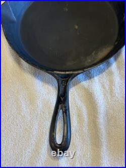 Primitive 1800's Rare WOOD BISHOP & CO. Cast Iron Skillet #8 Thin Wall Gate Mark