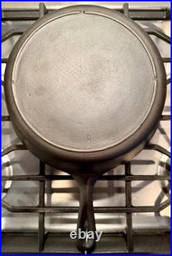 Pristine Lodge Cast Iron Chicken Fryer #8 + Lid, 3 Notch Ring, 10.25, 1945-55