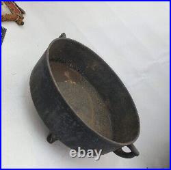 RARE! 1800's SAVERY & CO 2 1/2 CAST IRON CAULDRON? GATE MARK? KETTLE POT 3 LEGS