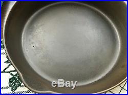 RARE #8 SIDNEY Script Cast Iron Skillet Ghost Pre Wagner