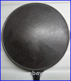RARE Favorite Piqua Ware Ohio Miami Diamond #7 Cast Iron Skillet Pan FLAT