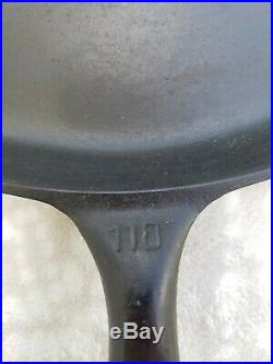 RARE Griswold No. 110 Cast Iron Skillet Griddle 203 Slant Logo Heat Ring