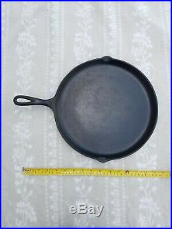 RARE Griswold No. 110 Cast Iron Skillet Griddle 203 Slant Logo Heat Ring